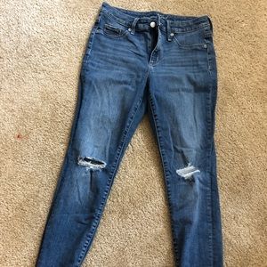 Women’s Blue Jeans